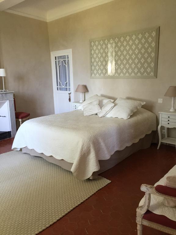 Domaine La Carraire Bed & Breakfast Lauris Luaran gambar